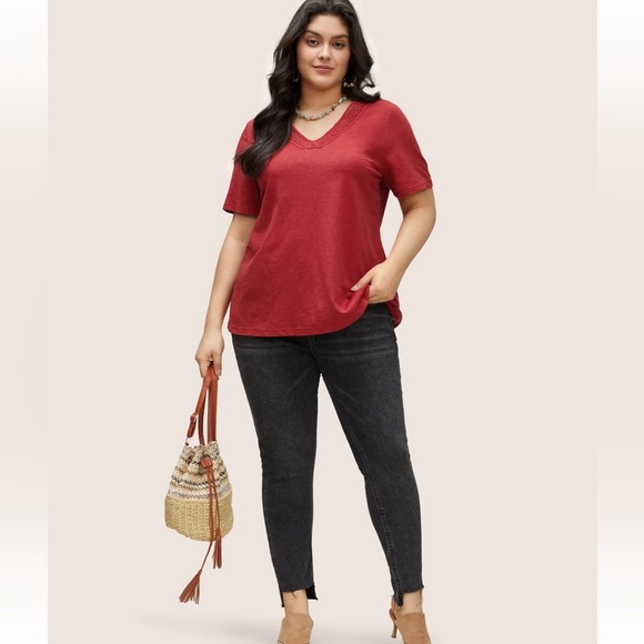 BloomChic Plus Size 3XL Plain V Neck Lace Panel T-shirt us22-24 - Picture 7 of 8